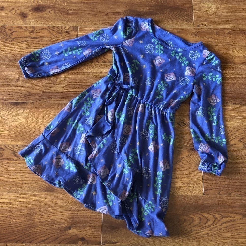 Disney Wish star print long sleeve dress in size XS (4/5)